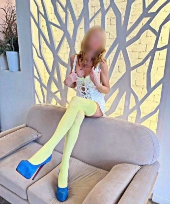 Живу в Москве и готова подарить тебе незабываемые моменты удовольствия. 💋
✔️ Мои услуги включают все, что нужно для полного удовлетворения твоих желаний. Расслабляющий массаж, страстные поцелуи, оральный секс и многое другое - подарят тебе нирвану. ❤️
🔥 Мои клиенты оставляют положительные отзывы о нашей встрече. Мои фото 100% реальны - когда ты меня увидишь, ты останешься в восторге от моей красоты. ✨
Не упускай возможность окунуться в мир страсти и наслаждения со мной в Москве. 🌆 Сделай шаг к наслаждению и свяжись со мной прямо сейчас! 💕 1275, 39 лет