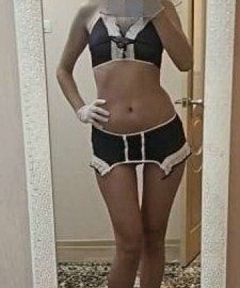 Нежная и чувственная крошка готова погрузить тебя в мир сладких удовольствий. Приезжай и окунись в атмосферу страсти и желания! 9549, 28 лет